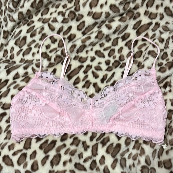 Honeydew Camellia Lace Bralette in Pink - Picture 2 of 6